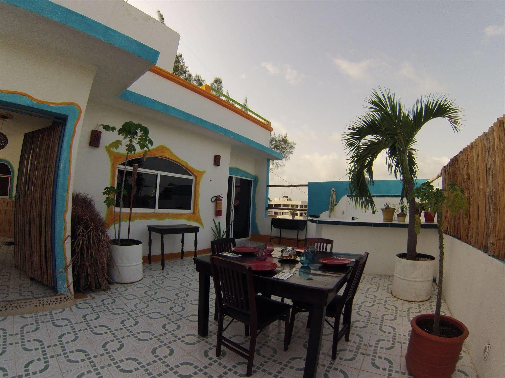 Adventure Experience Hotel Playa del Carmen Exterior photo