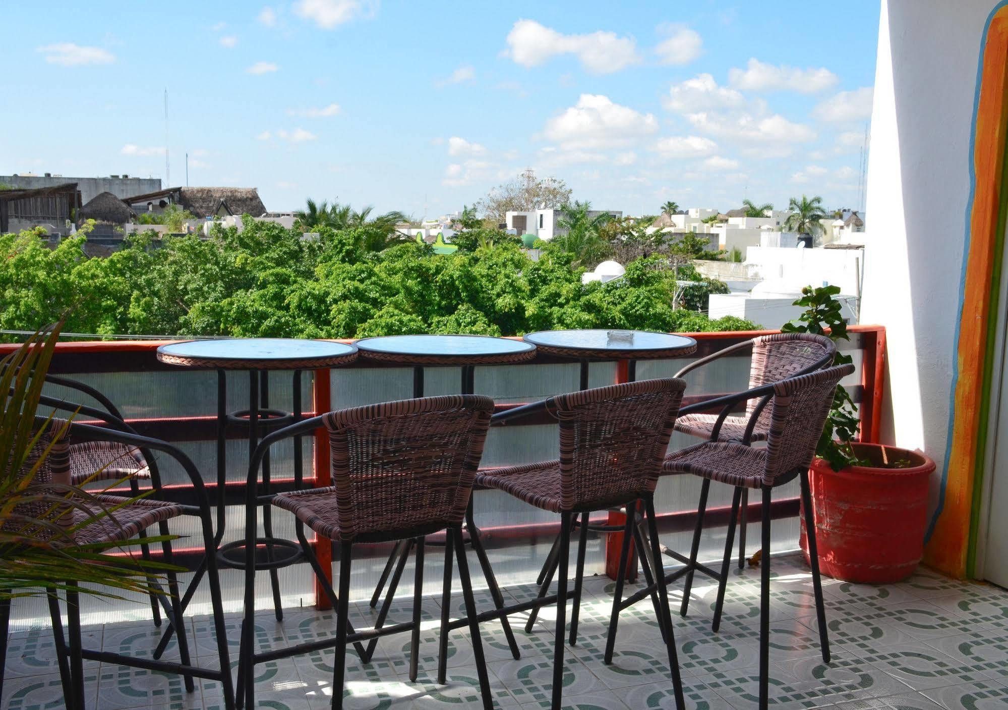 Adventure Experience Hotel Playa del Carmen Exterior photo